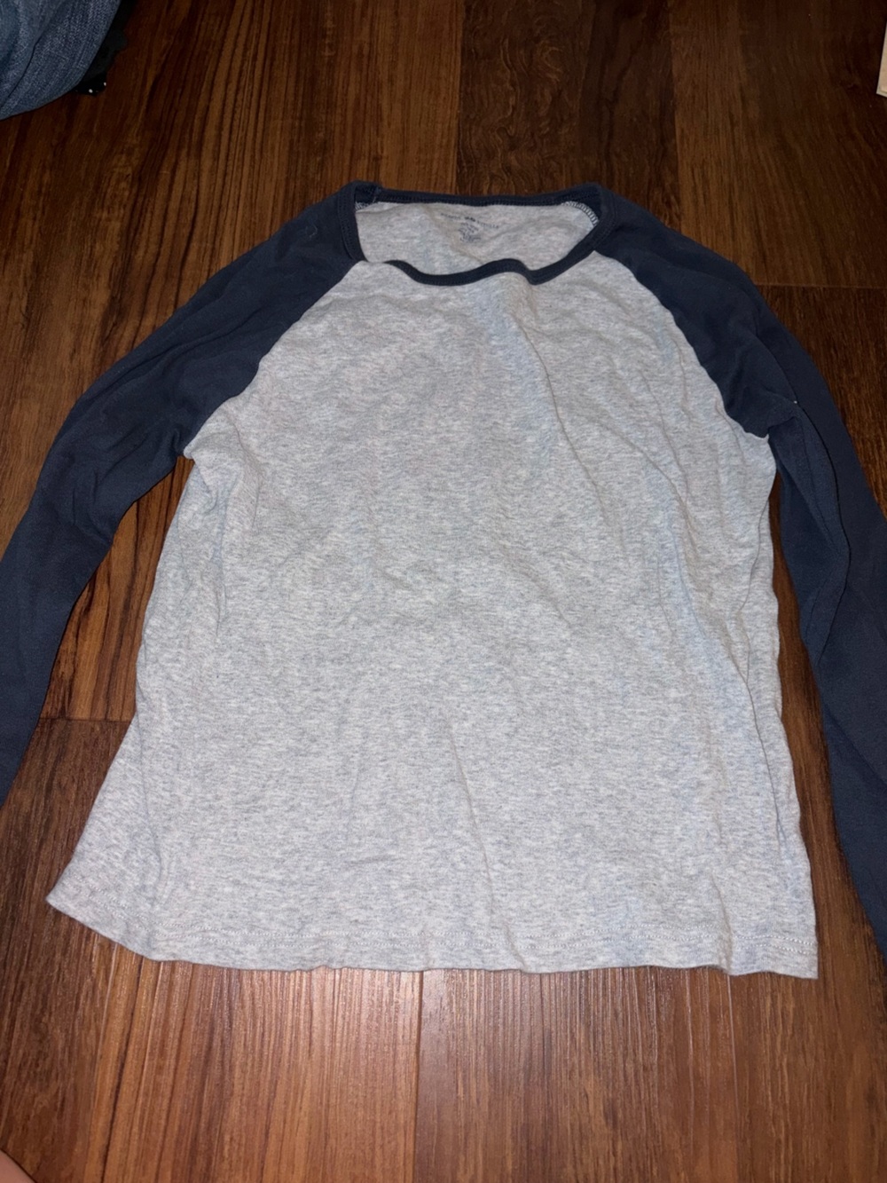 Brandy Melville Gray Body Navy Raglan Long Sleeve Top